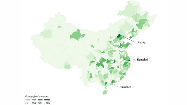 [Translate to English:] Angemeldete Patente im Bereich Abfallwirtschaft in China nach Regionen, 1970-2010 (Losacker & Liefner, 2020)